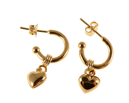 Se mere om hjerteøreringe med donna bella øreringe i web-butikken