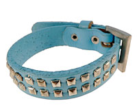 Se mere om Læderarmbånd i lyseblå i web-butikken