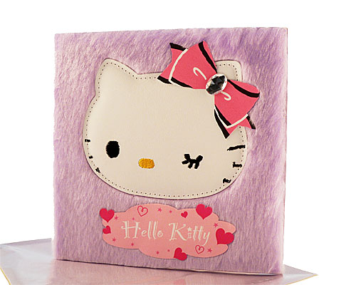 Se mere om hello kitty kort i lilla farver i web-butikken