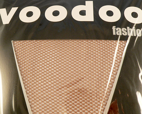 Se mere om martini farvede voodoo strømpebukser med små netmasker  i web-butikken
