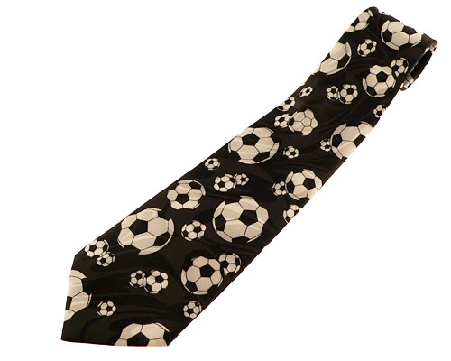 Se mere om slips med fodbolde i web-butikken