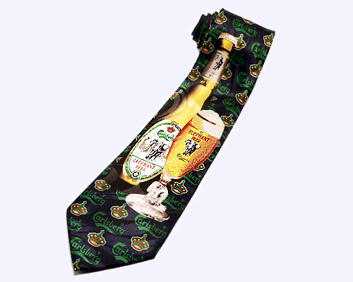 Se mere om slips med carlsberg elefant øl  i web-butikken